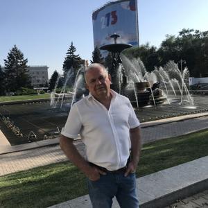Парни в Твери: Андрей, 63 - ищет девушку из Твери