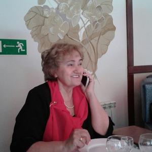 Дина, 65 лет, Казань