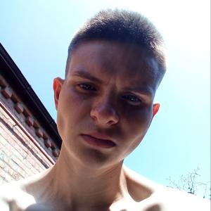 Максим, 24 года, Кущевская