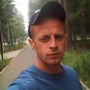 Олег, 30 лет, Новосибирск