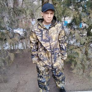 Юрий, 46 лет, Азов