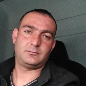 Арман, 31 год, Ереван