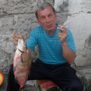 Парни в Славянск-На-Кубани: Владимир Буренин, 72 - ищет девушку из Славянск-На-Кубани