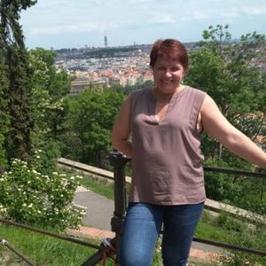 Девушки в Тольятти: Ирина, 47 - ищет парня из Тольятти