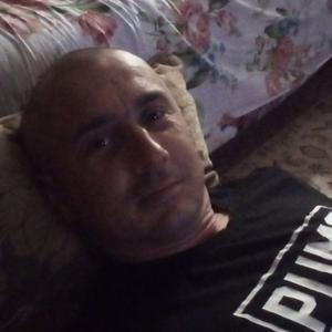 Парни в Невинномысске: Артем, 43 - ищет девушку из Невинномысска