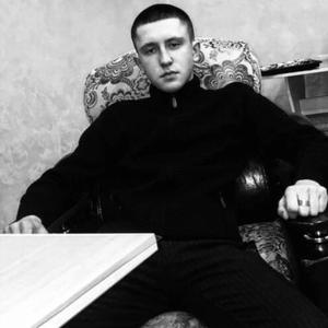 Илья, 19 лет, Зима