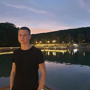 Илья, 22 года, Ставрополь