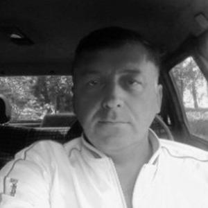 Олег, 54 года, Грязи