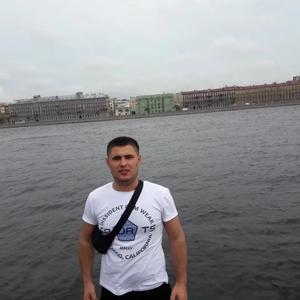 Парни в Санкт-Петербурге: Фирдавс, 30 - ищет девушку из Санкт-Петербурга