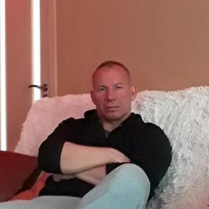 Парни в Мурманске: Игорь, 53 - ищет девушку из Мурманска