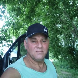 Парни в Бийске: Сергей, 59 - ищет девушку из Бийска