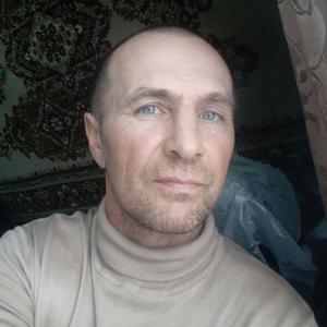 Парни в Томске: Евгений, 50 - ищет девушку из Томска