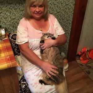 Людмила, 55 лет, Курск