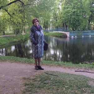 Девушки в Санкт-Петербурге: Елена, 66 - ищет парня из Санкт-Петербурга