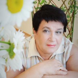 Елена, 69 лет, Калуга