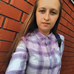 Девушки в Перми: Лена, 30 - ищет парня из Перми