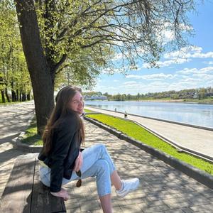 Девушки в Санкт-Петербурге: Аннушка, 27 - ищет парня из Санкт-Петербурга