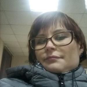 Девушки в Петрозаводске: Надежда, 40 - ищет парня из Петрозаводска