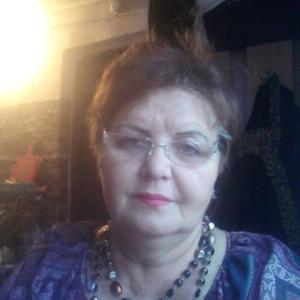 Девушки в Армавире: Людмила, 60 - ищет парня из Армавира