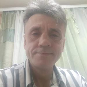 Виталий, 49 лет, Барнаул