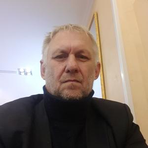 Александр, 57 лет, Москва