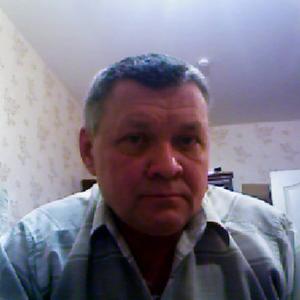 Михаил, 65 лет, Нижневартовск