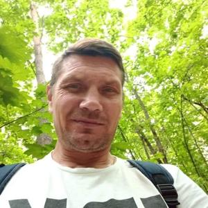 Парни в Твери: Алексей, 52 - ищет девушку из Твери