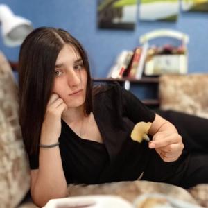 Девушки в Краснодаре (Краснодарский край): Диана, 19 - ищет парня из Краснодара (Краснодарский край)
