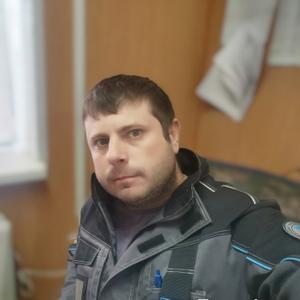 Парни в Уренгое: Олег, 38 - ищет девушку из Уренгоя