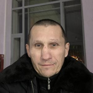 Олег, 52 года, Асбест