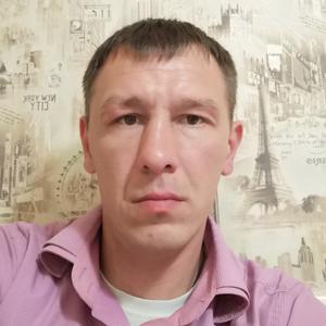 Виталий, 37 лет, Губкин
