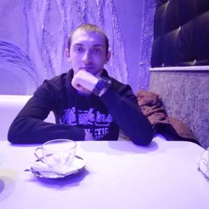 Парни в Зимовники: Евгений, 29 - ищет девушку из Зимовники