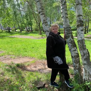 Девушки в Новомосковске: Наталия, 73 - ищет парня из Новомосковска