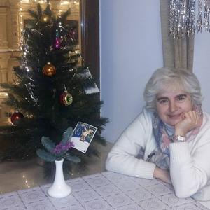 Карина, 70 лет, Москва