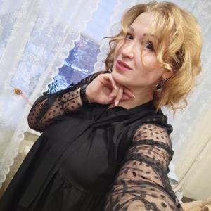 Девушки в Казани (Татарстан): Анастасия, 32 - ищет парня из Казани (Татарстан)