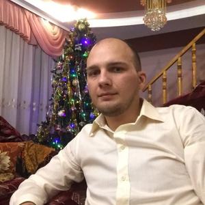 Александр, 36 лет, Береза
