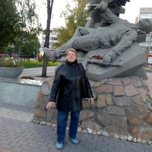 Девушки в Бердске: Валентина, 72 - ищет парня из Бердска