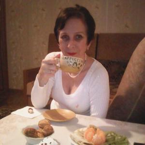 Татьяна, 68 лет, Волгоград