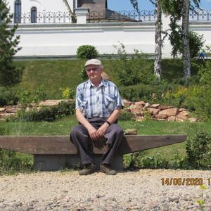 Валерий, 69 лет, Красноярск