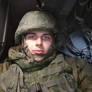 Виктор, 22 года, Боровск