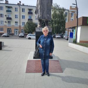 Девушки в Пятигорске: Валентина, 63 - ищет парня из Пятигорска