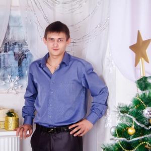 Александр, 33 года, Барнаул
