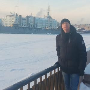 Валентин, 43 года, Северск