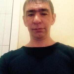 Парни в Новошахтинске: Геннадий, 32 - ищет девушку из Новошахтинска