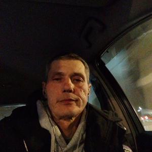 Александр, 46 лет, Уссурийск