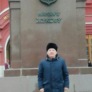 Парни в Уфе (Башкортостан): Раиль, 67 - ищет девушку из Уфы (Башкортостан)