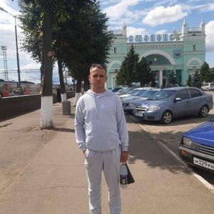 Парни в Миассе: Вячеслав Крохалев, 30 - ищет девушку из Миасса