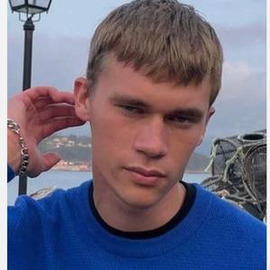 Дмитрий, 22 года, Череповец