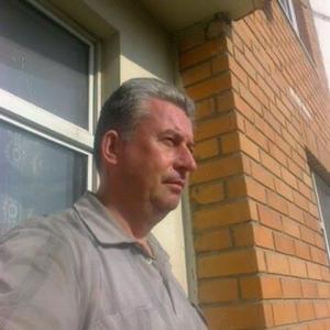 Вячеслав, 62 года, Псков