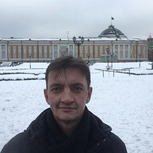 Виктор, 48 лет, Краснобродский